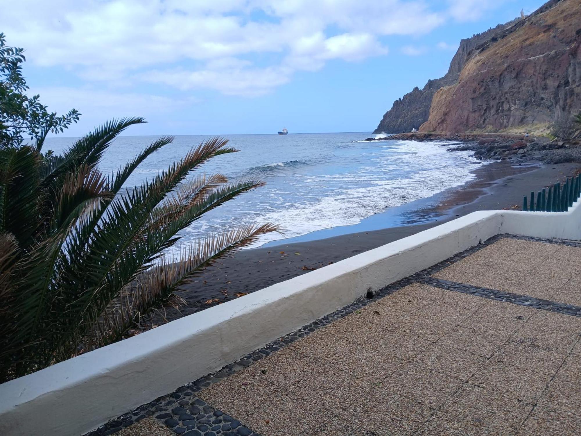 Apartamentos Playa Chica / Playa Las Gaviotas Santa Cruz de Tenerife Esterno foto