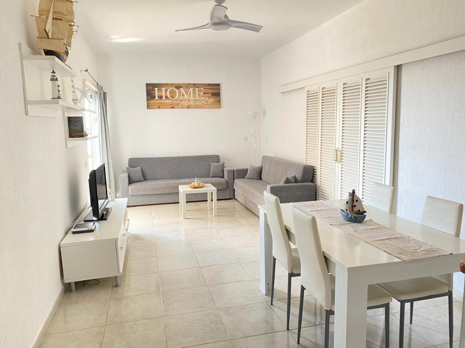 Apartamentos Playa Chica / Playa Las Gaviotas Santa Cruz de Tenerife Esterno foto